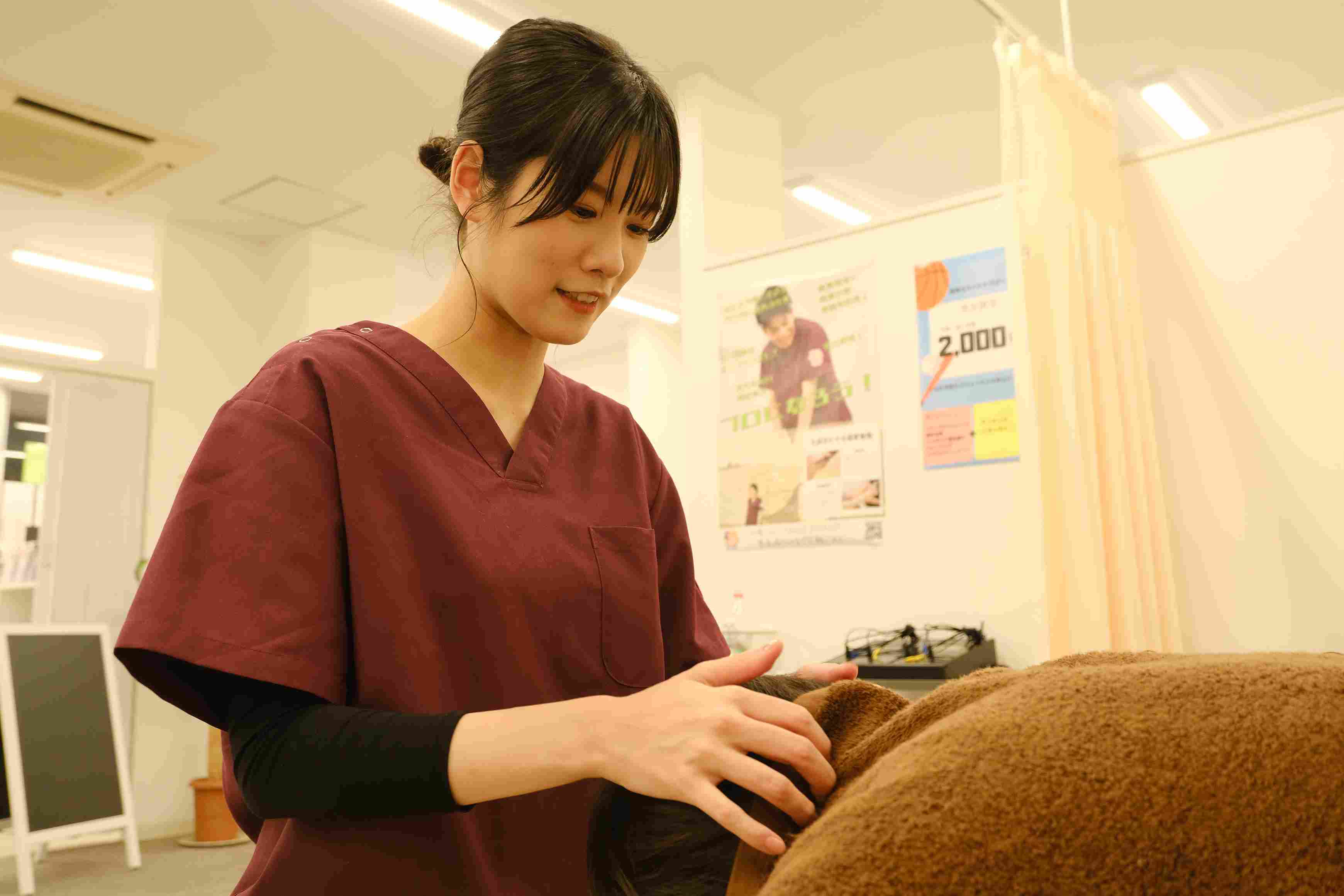 ⑦ 選ばれる理由（ヘルニア）施術イメージ